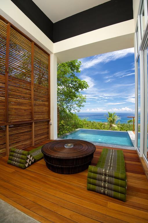 Overthemoon Luxury Pool Villas Koh Tao Rum bild